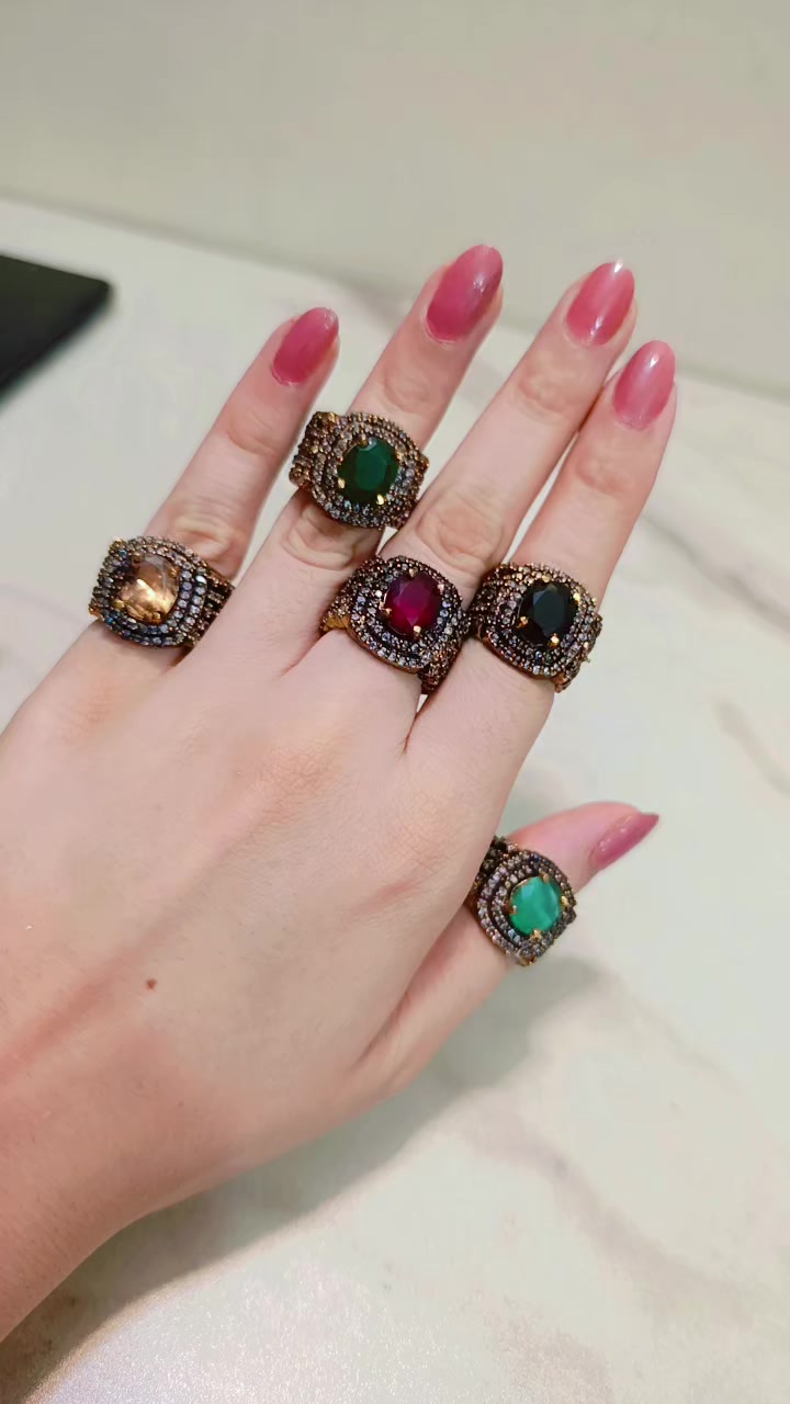 @Mina's Collection