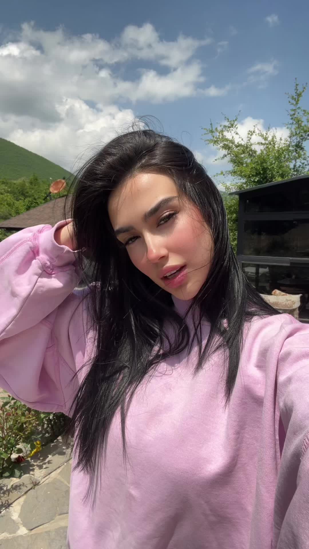 @sainblu_