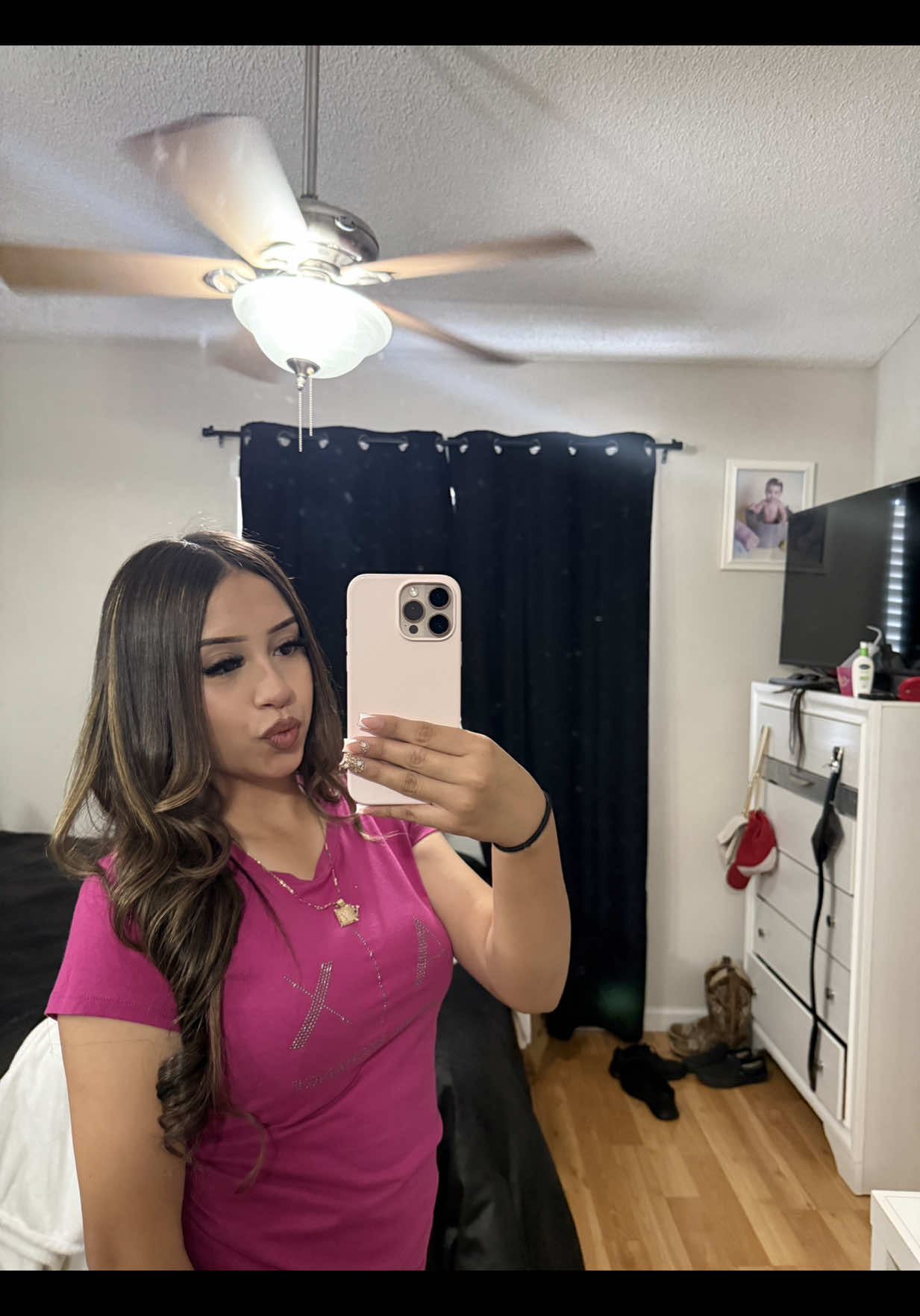 @𝐯