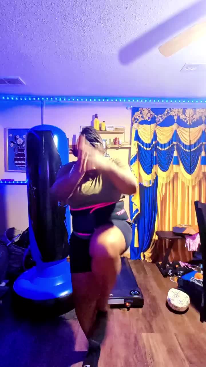 @delalivonoo