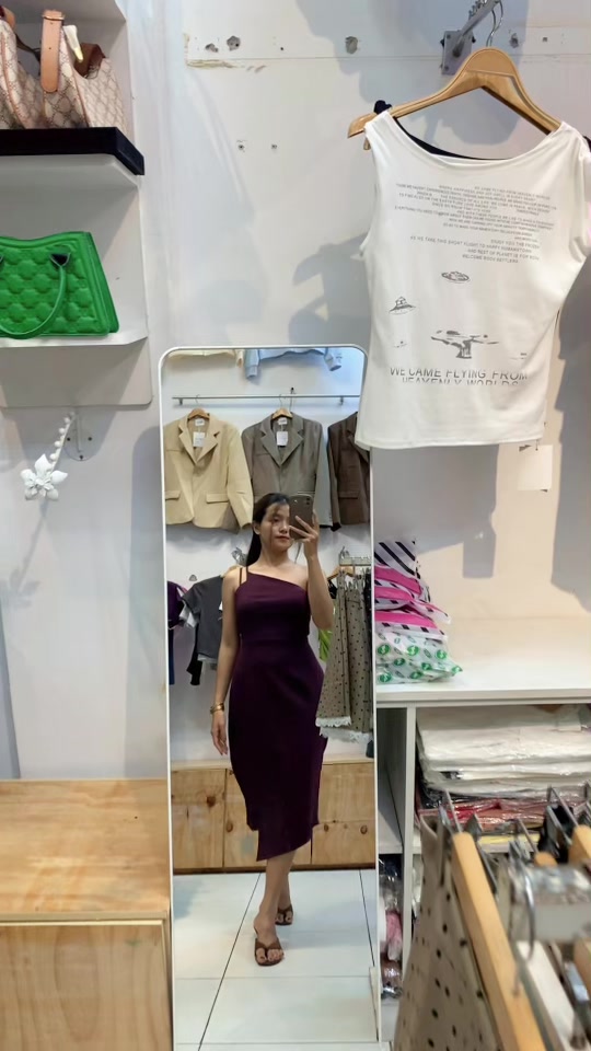 @TNM(တက်နေမင်း) Fashion Shop