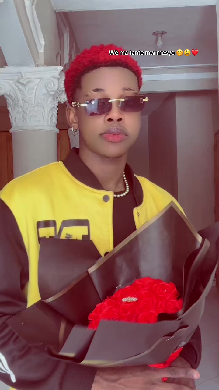 @𝔹𝕖𝕒𝕦_𝕘𝕠𝕤𝕤𝕖_𝕞𝕒𝕤𝕜𝕖