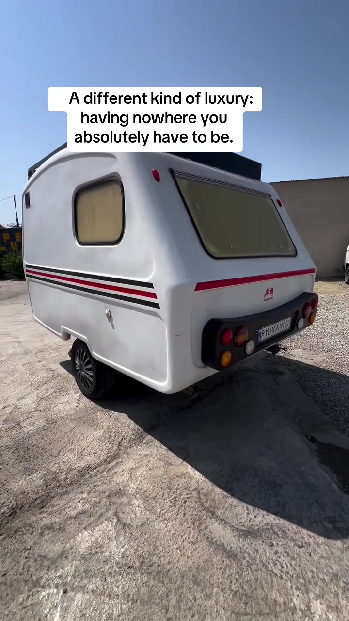 @luxurycampers