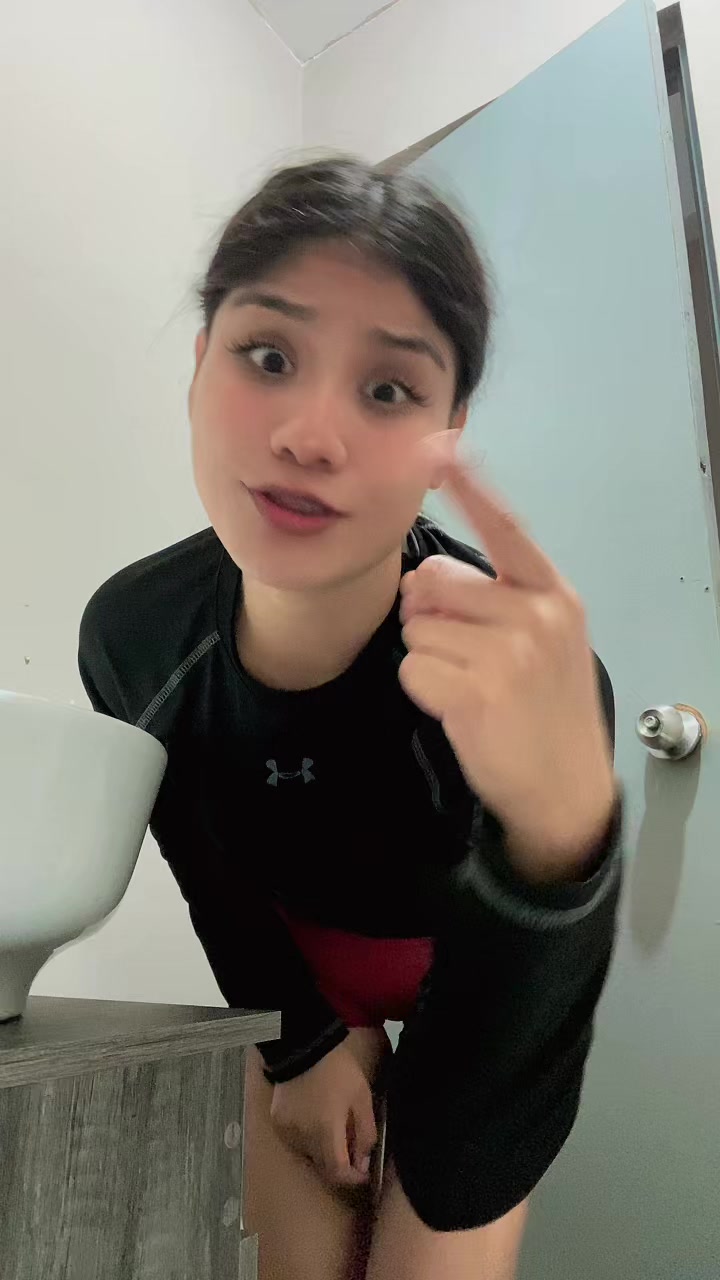 @Fatima🥨