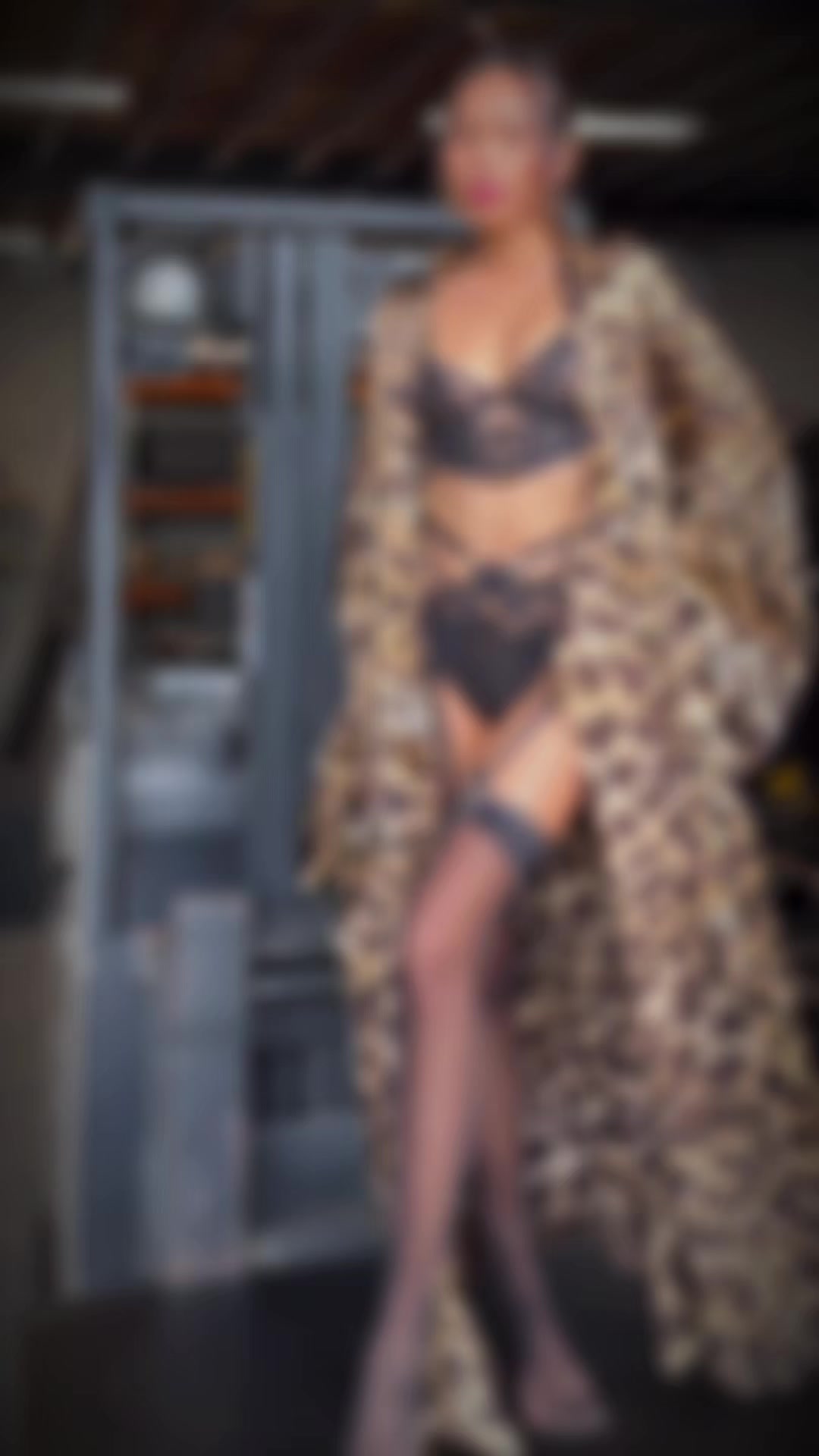 @ESVÀ