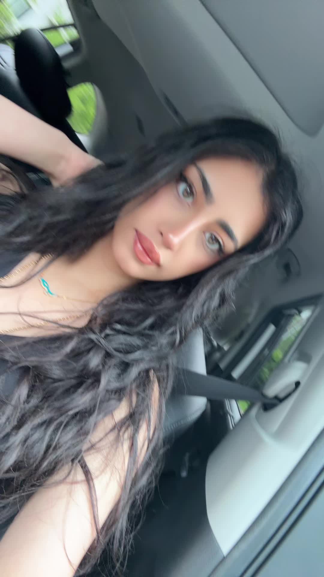 @zuri