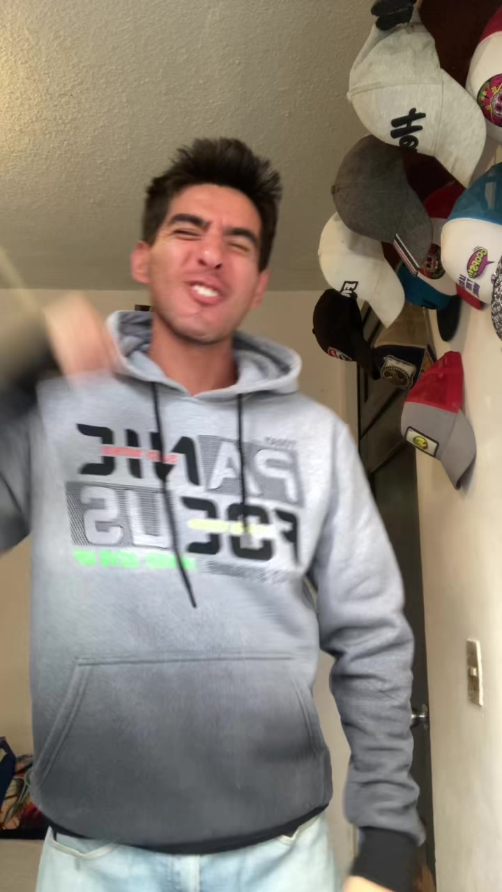 @SoyAlainBro