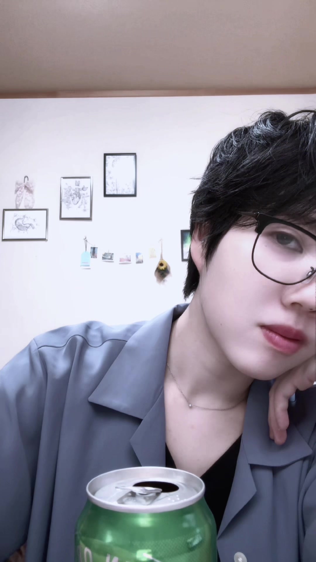 @倫