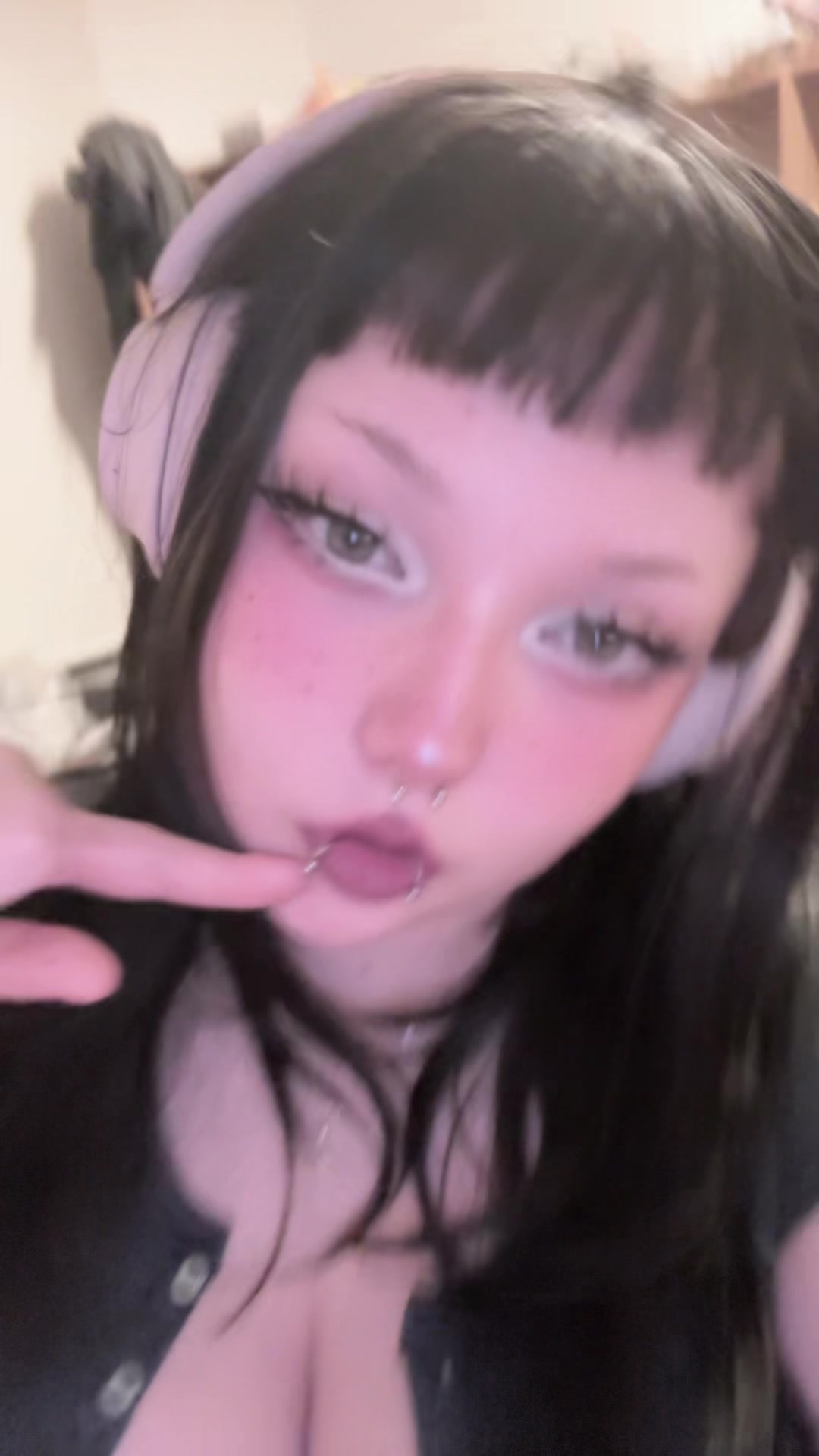 @sad doll