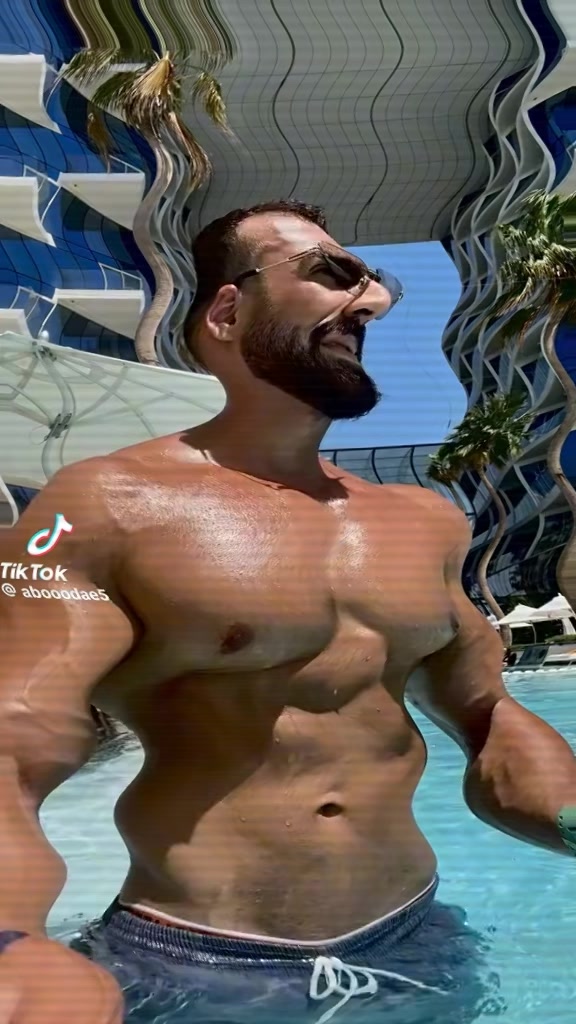 @I'm sixe boys and I'm Gay