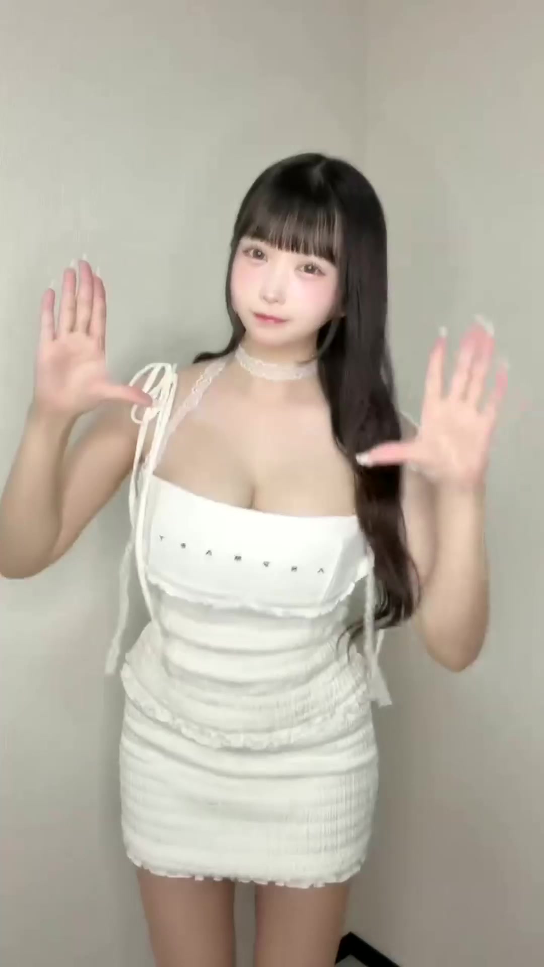 @trnkhnhngc1974