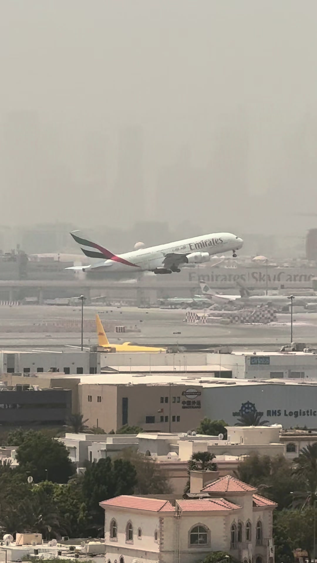 @Flights.spotter 🇦🇪
