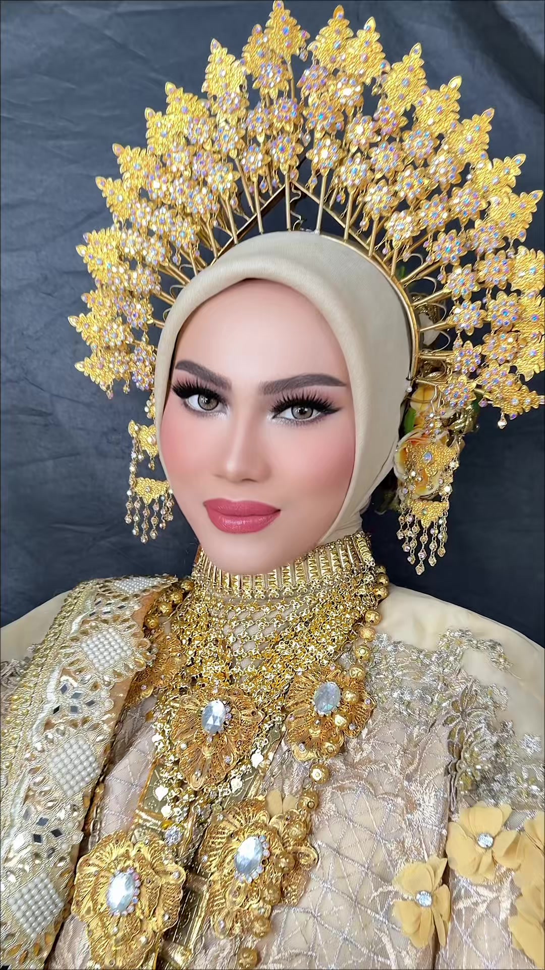 @DEBHY SALON & BRIDAL AMBON