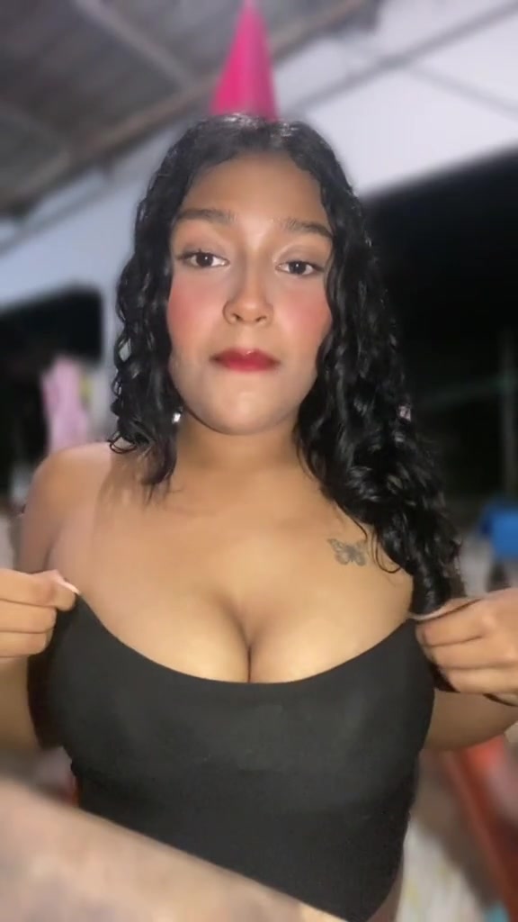 @𑣲
