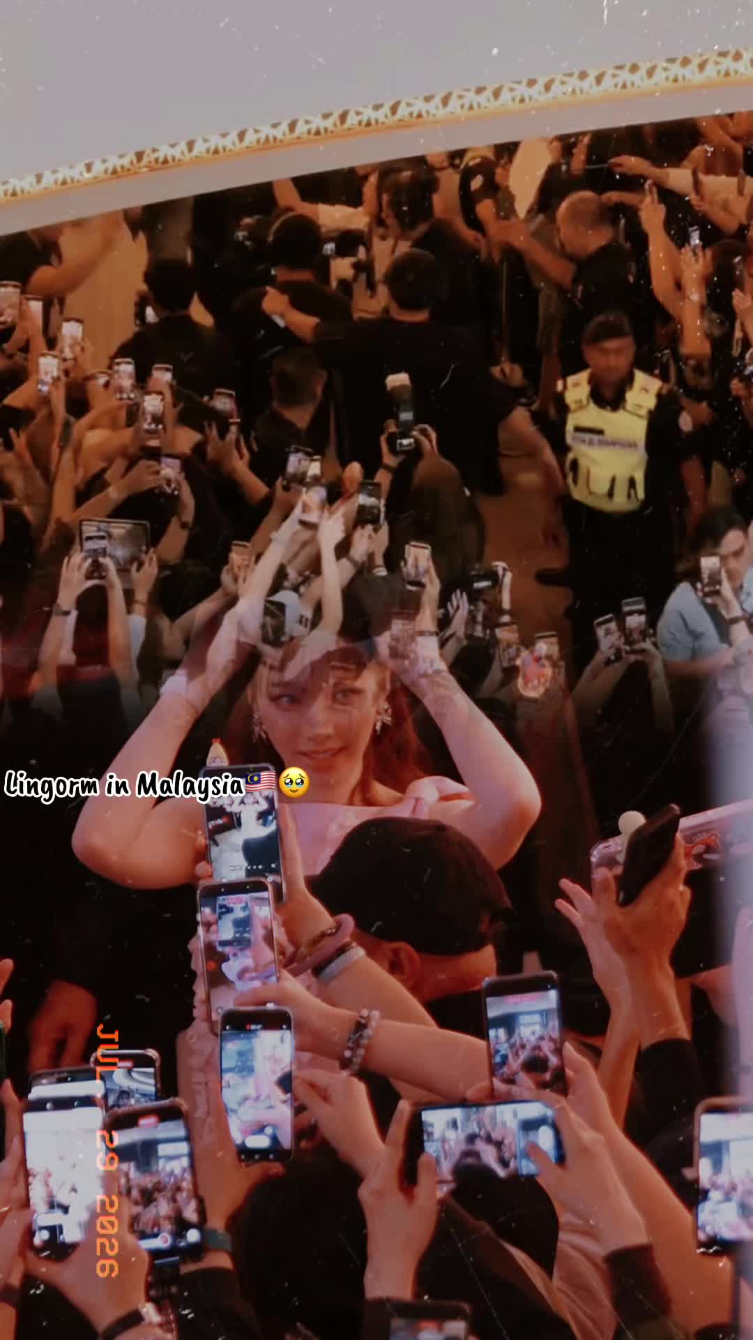 @Nana_sirilakwongkorn