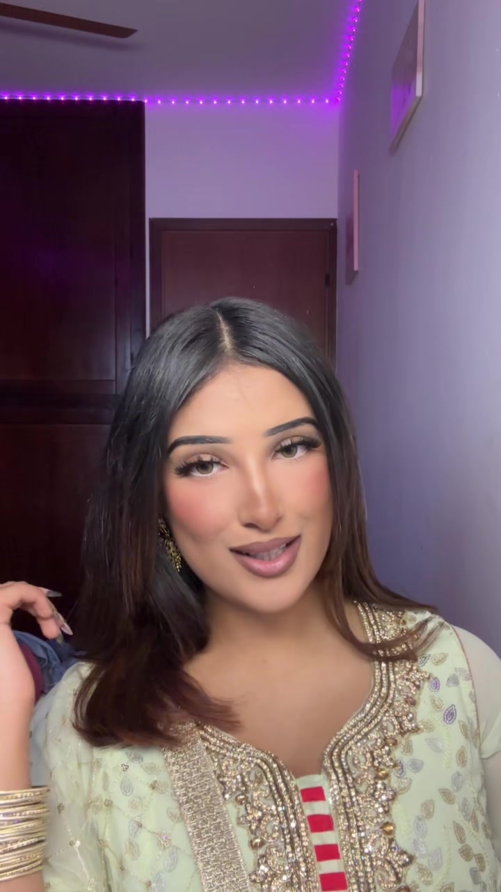 @teri_raj