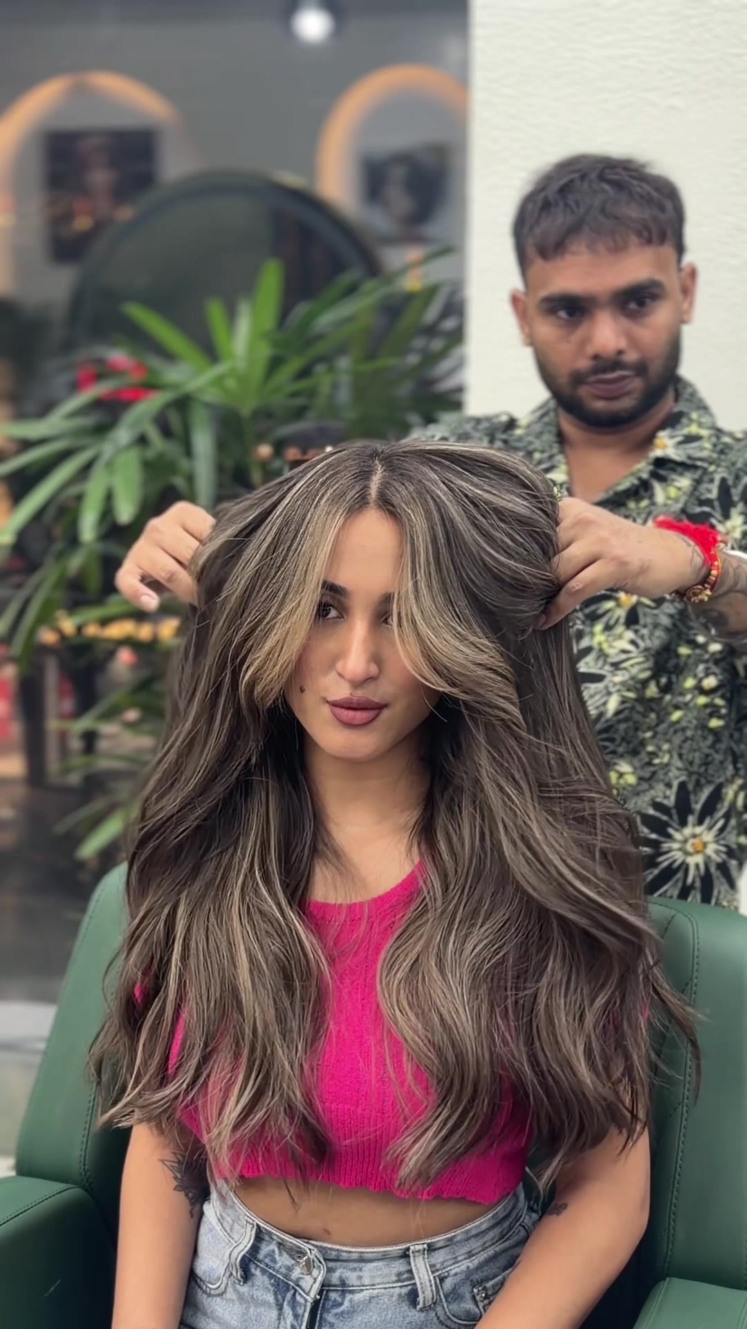@Munney salon