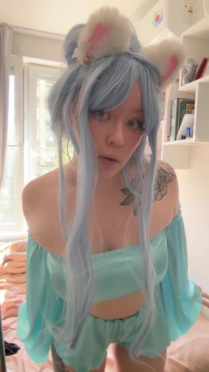 @Elybely