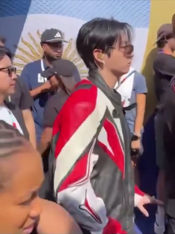 @🇵🇭🅐🅡🅜🅨⁷⟬⟭🇸🇬
