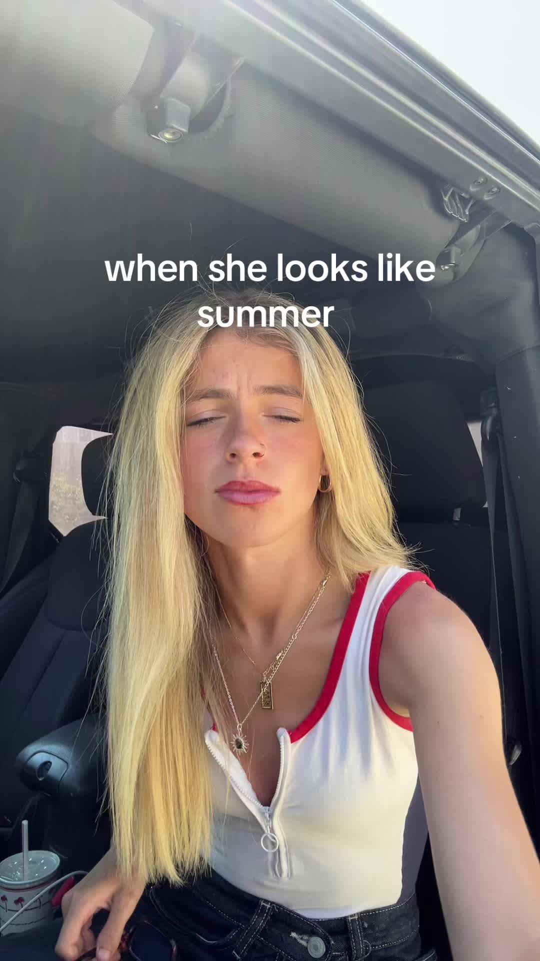 @Bella