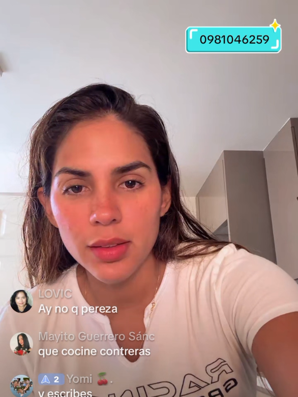 @AniEli