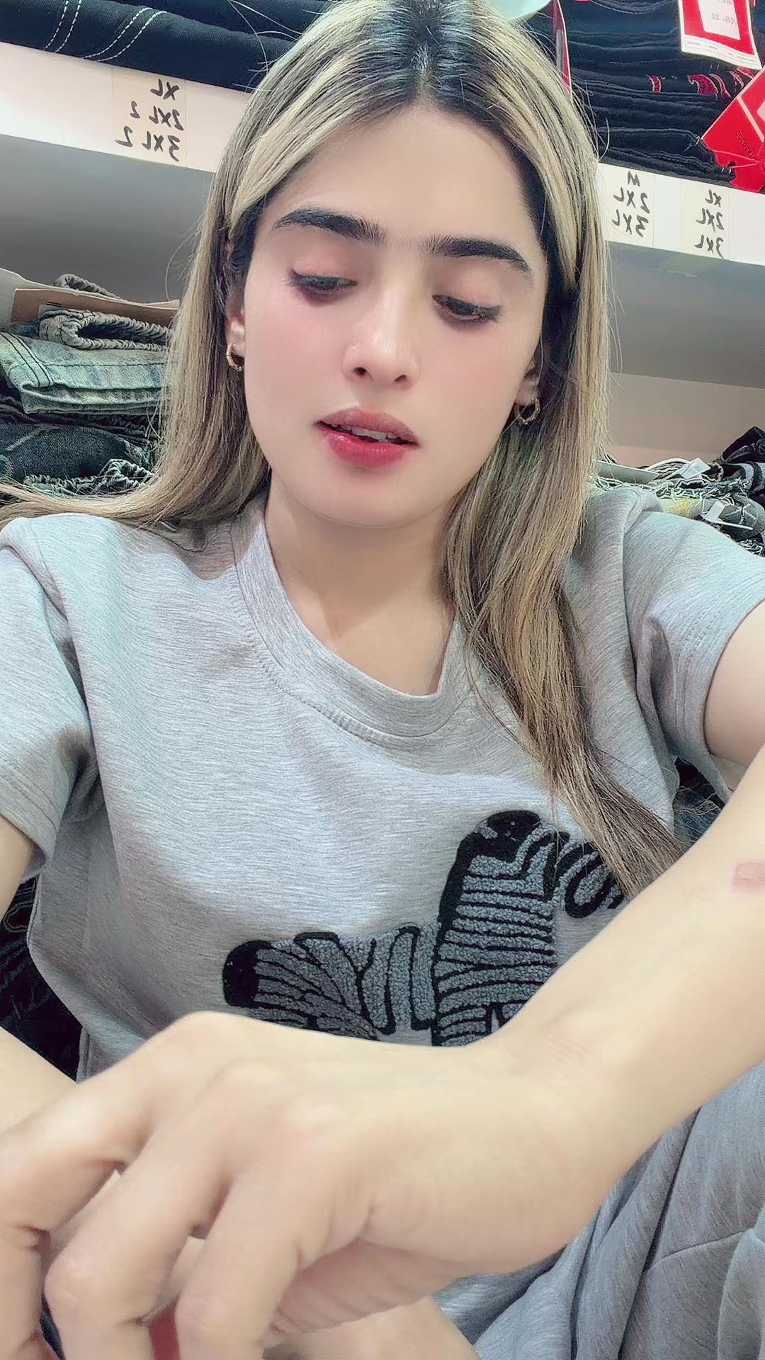 @shrartiguriyaOfficiall