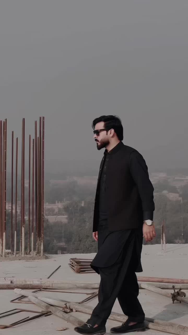 @عزیز خان 🚩
