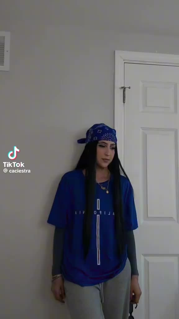 @𝓥𝓪𝔃𝓺𝓾𝓮𝔃