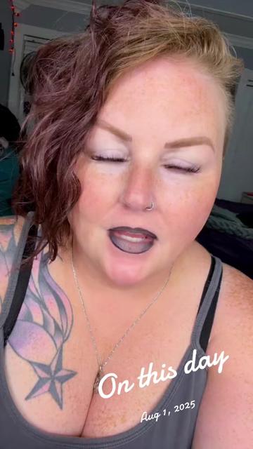 @VoodooVixen