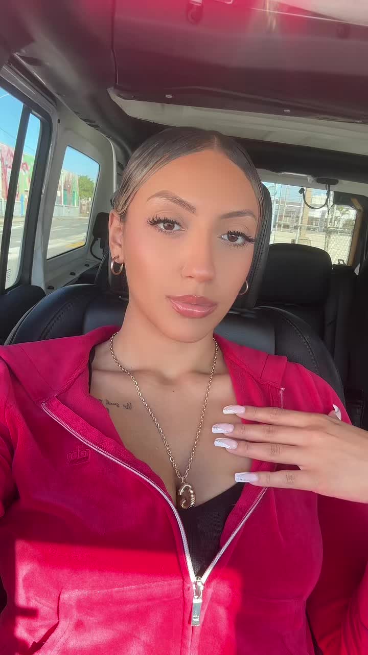 @Gia
