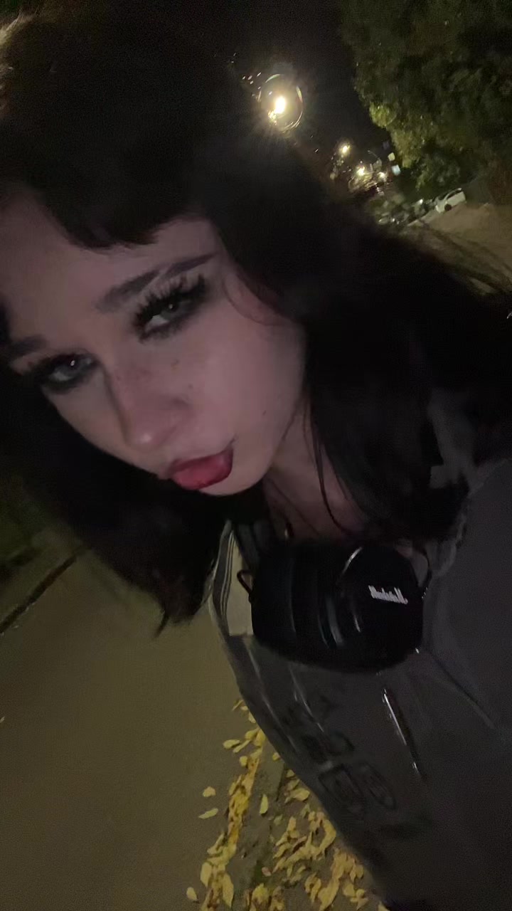 @Кажан