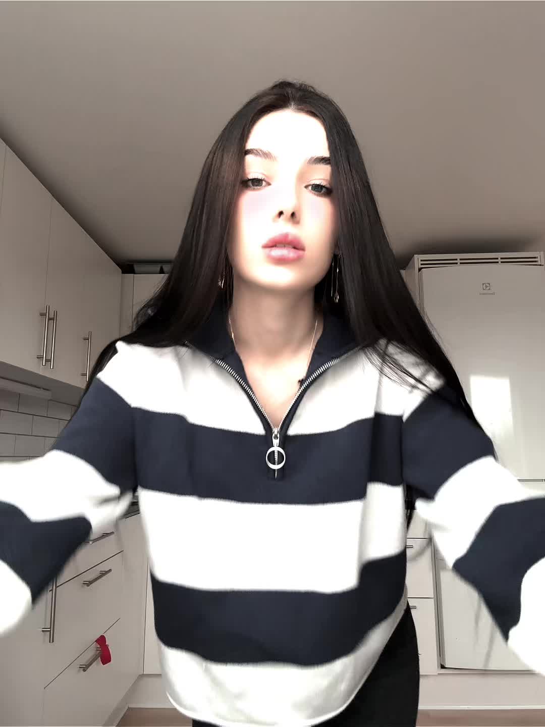 @Kristalik_00