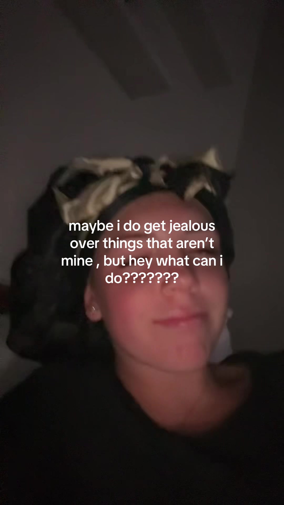 @???