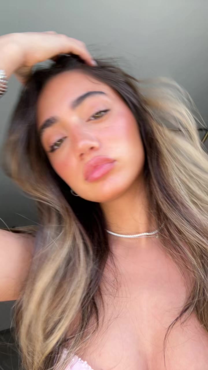 @💫