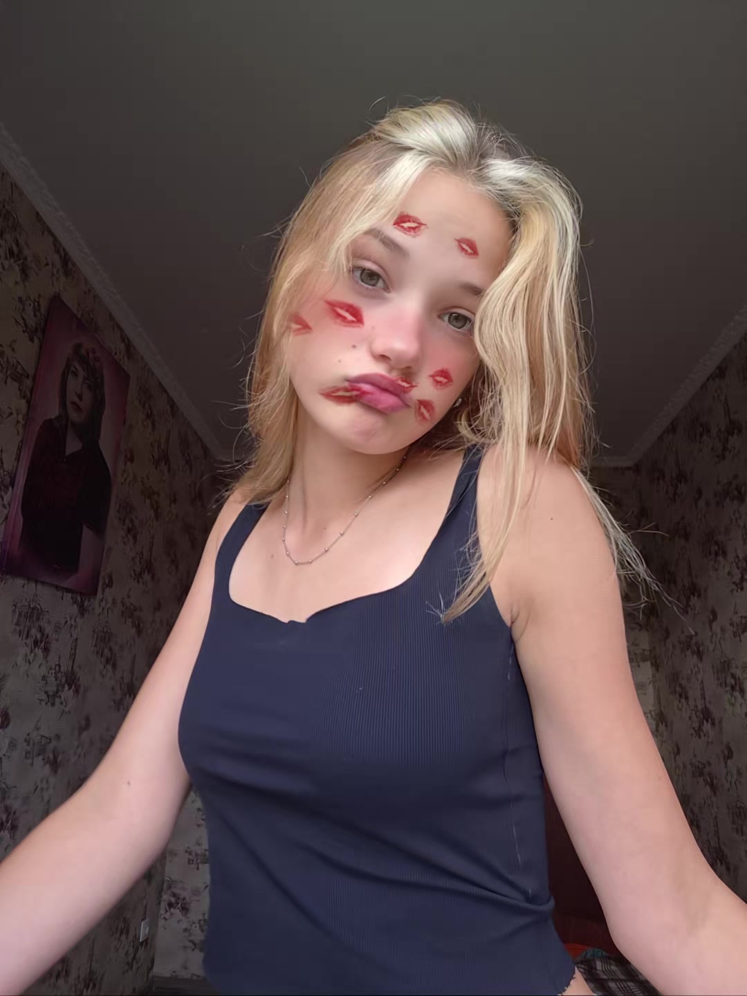 @kisssa