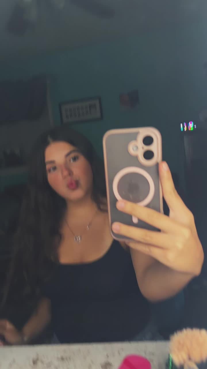 @izzy🩷