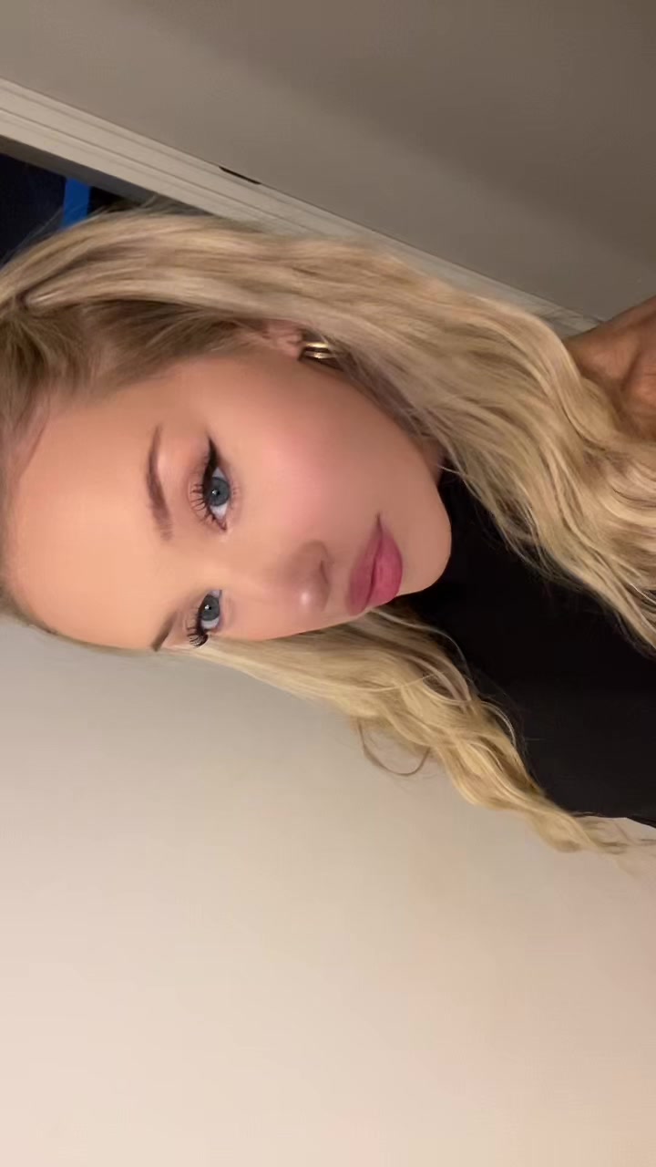 @veronika