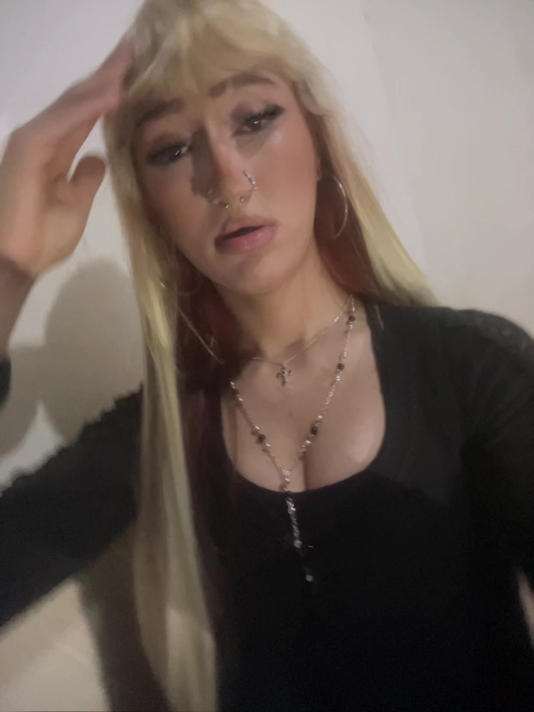 @╋━