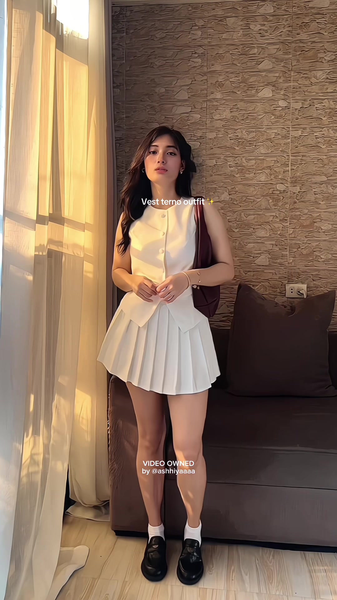 @Ashhiyaaaa