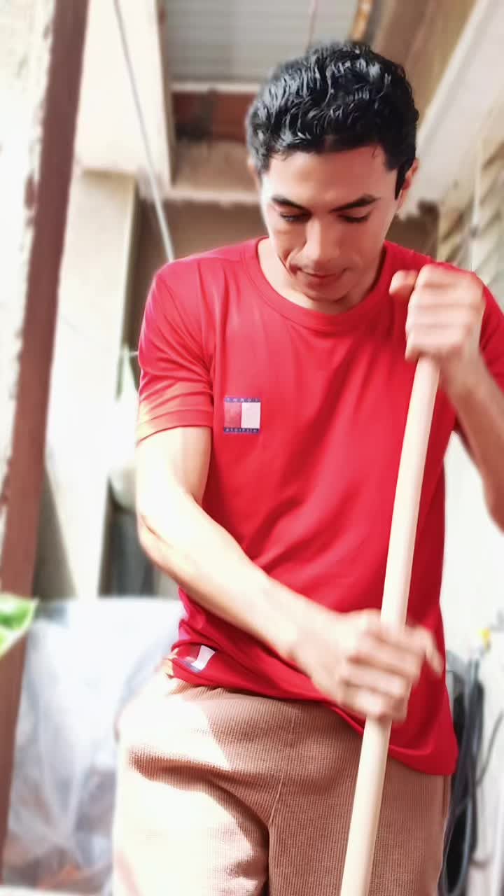@LaPARODIAconADRIAN 🦁