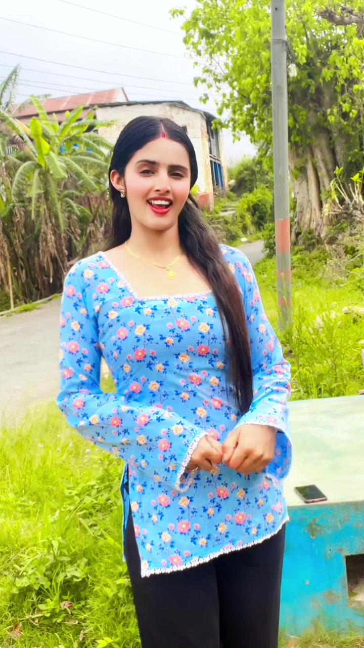 @सृष्टि लामिछाने 🦋