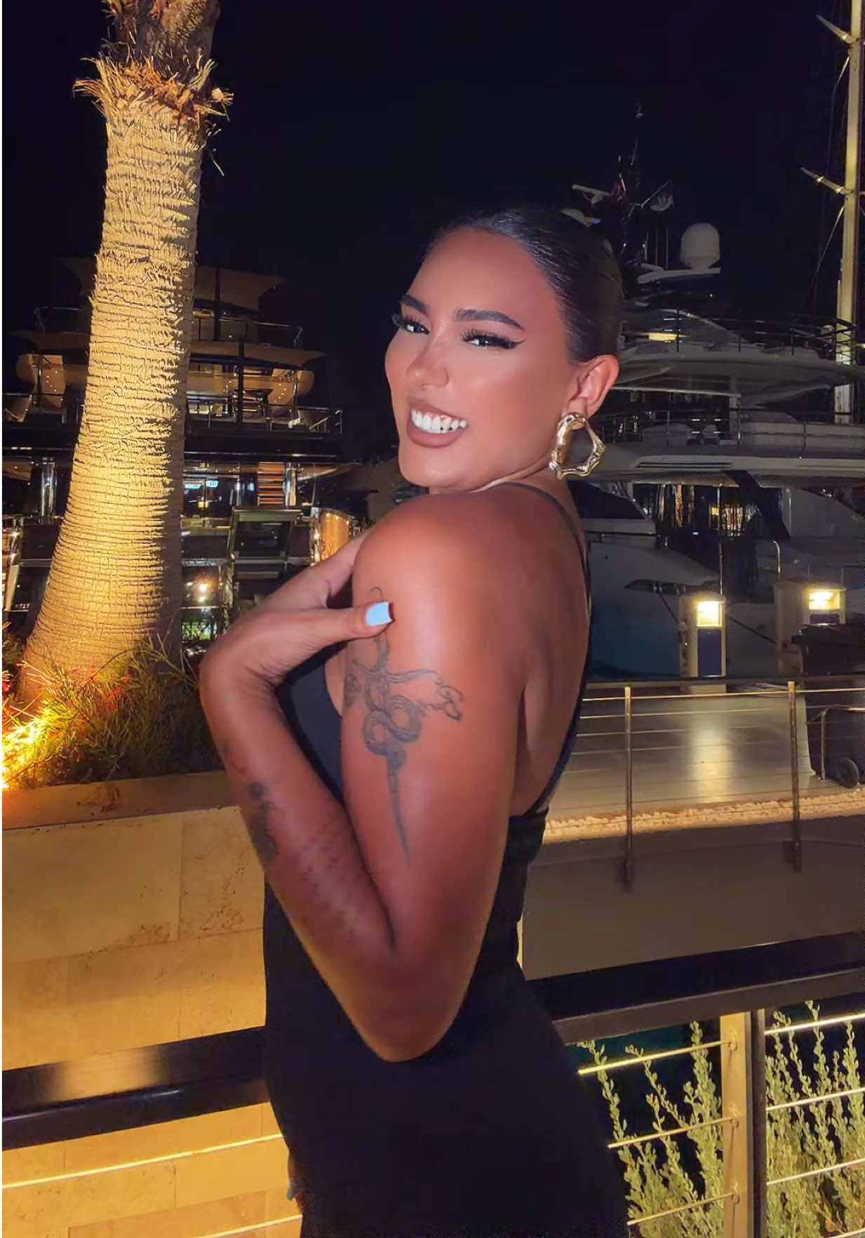 @🐍