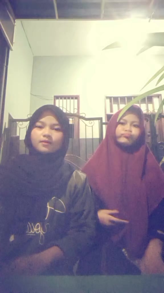 @Four plenger