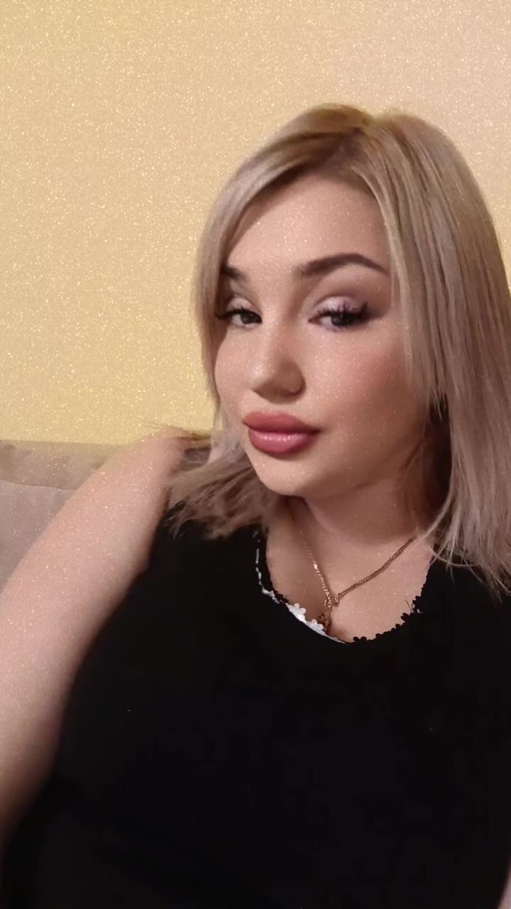 @Anna❤️🔥