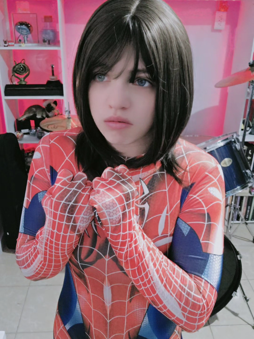 @Litzy Lee