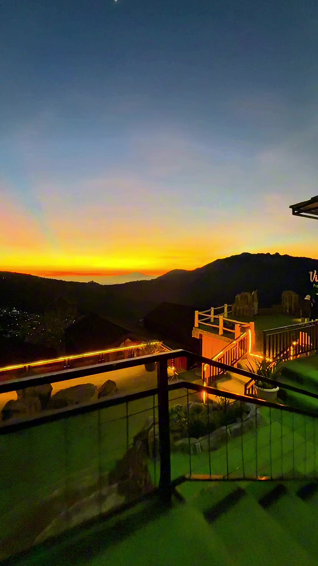 @Villa pintu langit