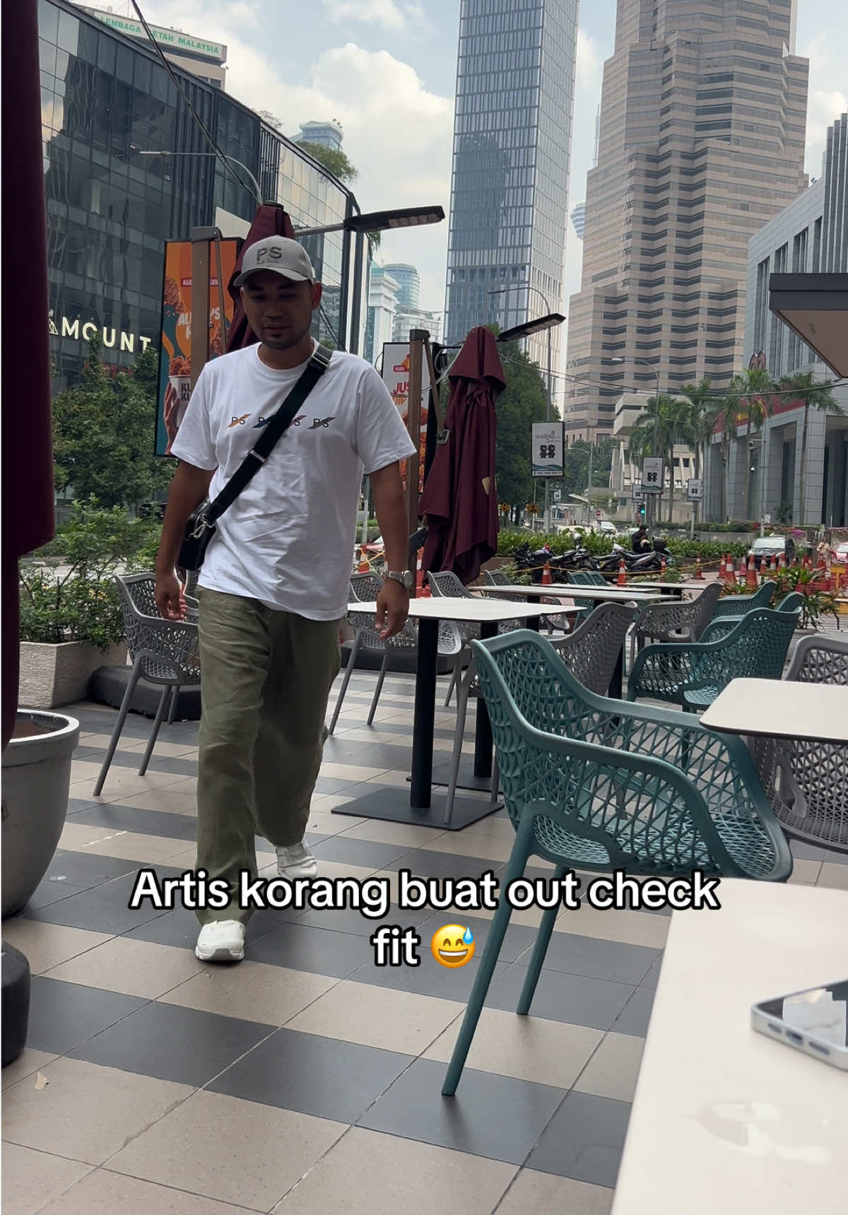 @Fakru&ensp;Azwary