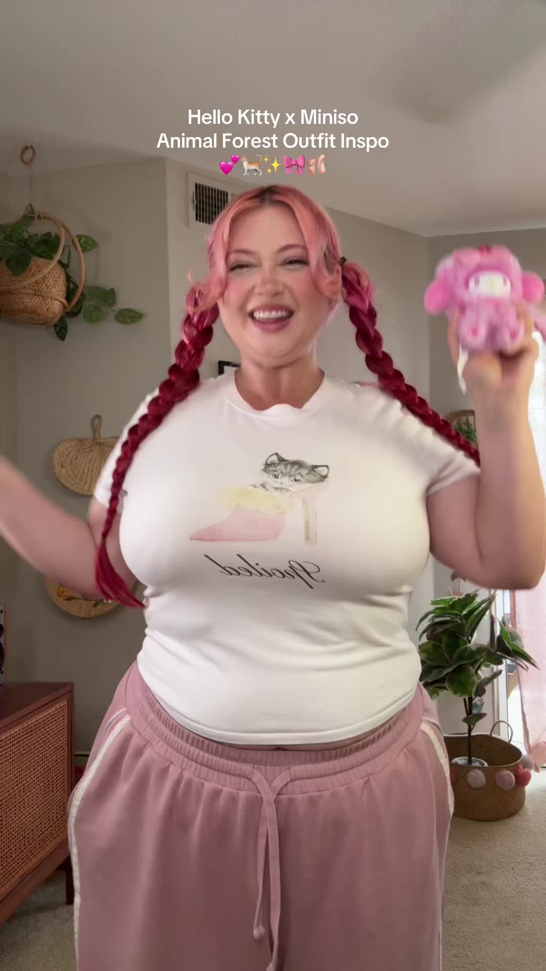 @AlliCaitlin