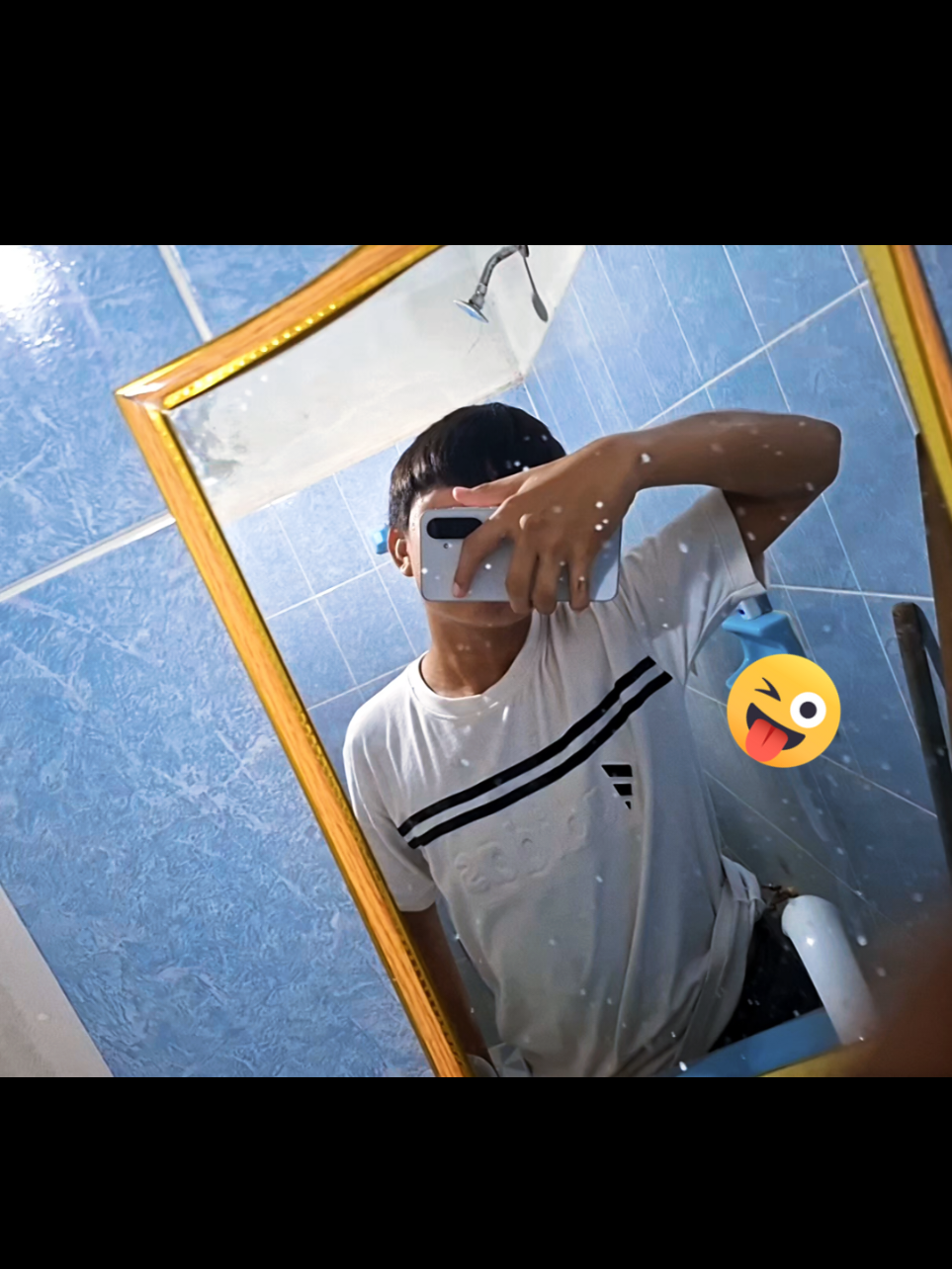 @🧸