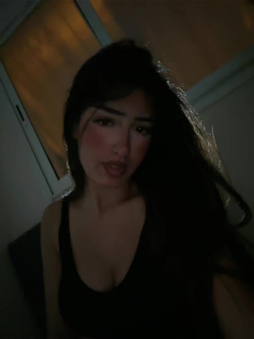 @👩🏻🦯➡️
